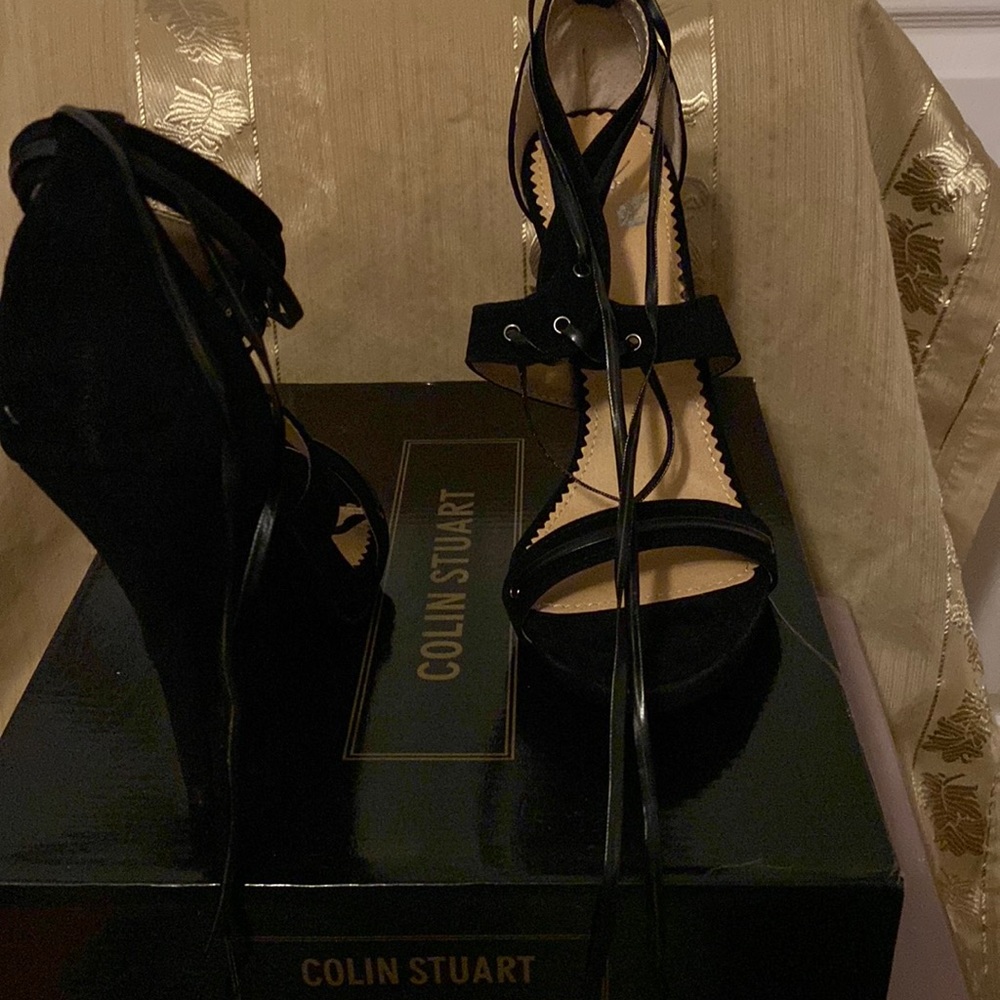 Black Sandals with thin leather ankle straps